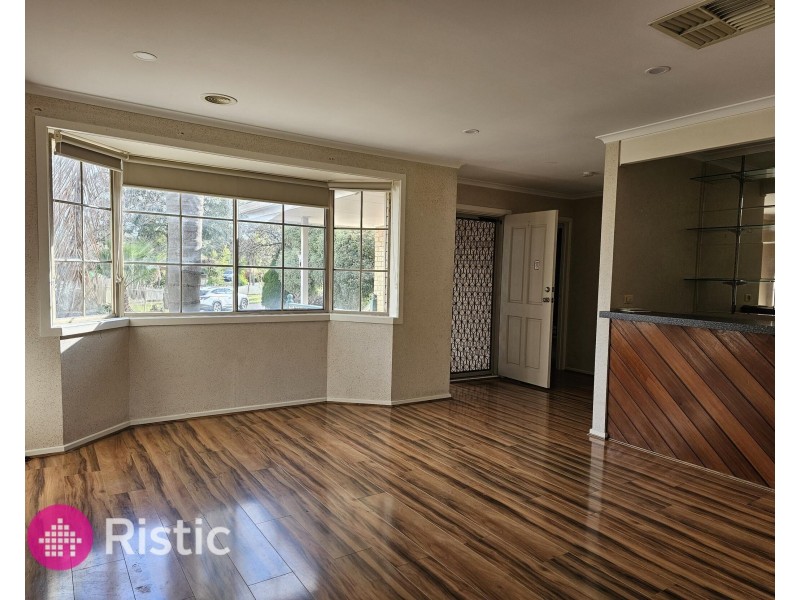 12 Monterey Court, Mill Park VIC 3082