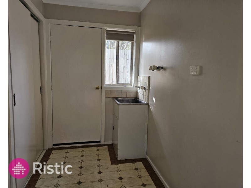 12 Monterey Court, Mill Park VIC 3082