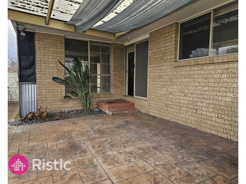 12 Monterey Court, Mill Park VIC 3082