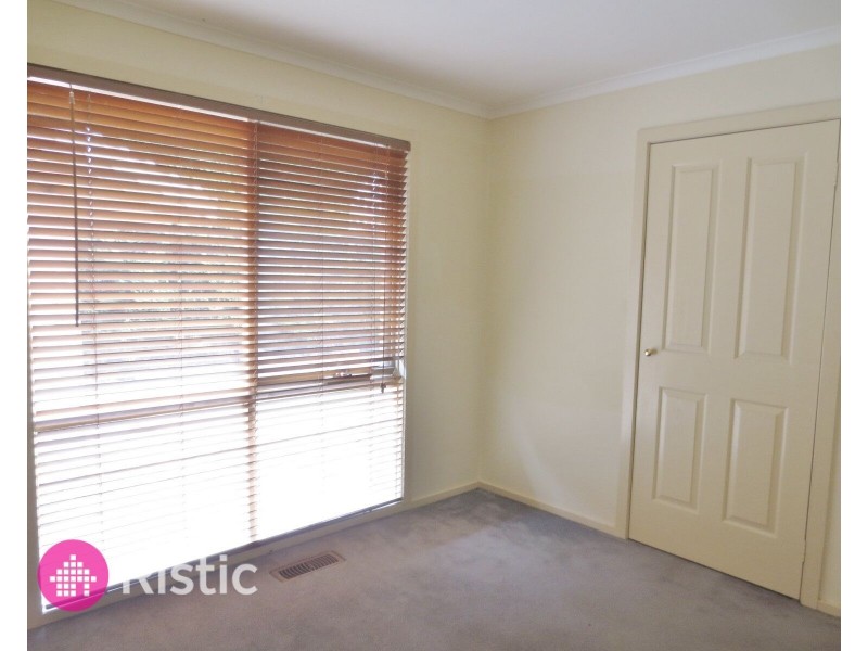 9 Brigden Court, Mill Park VIC 3082