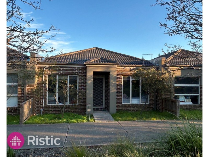 6 Wilhelmina Walk, Epping VIC 3076