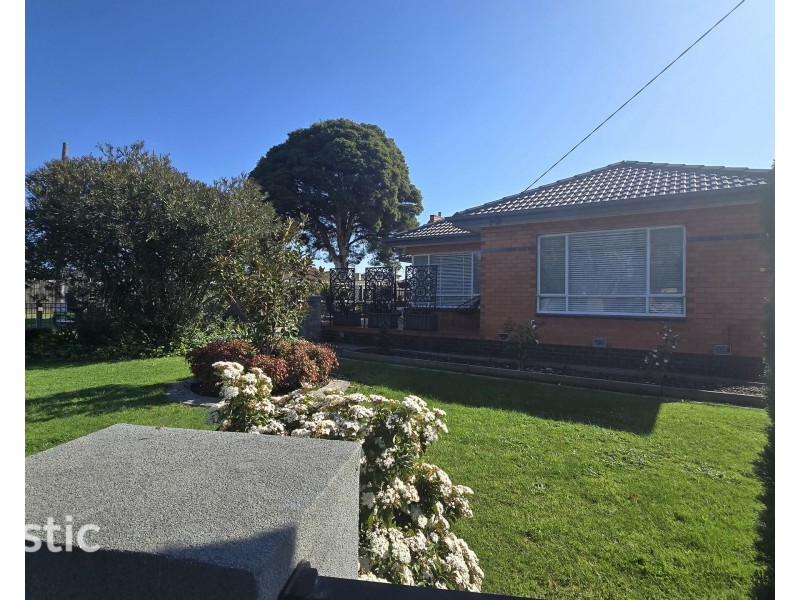 140 The Boulevard, Thomastown VIC 3074