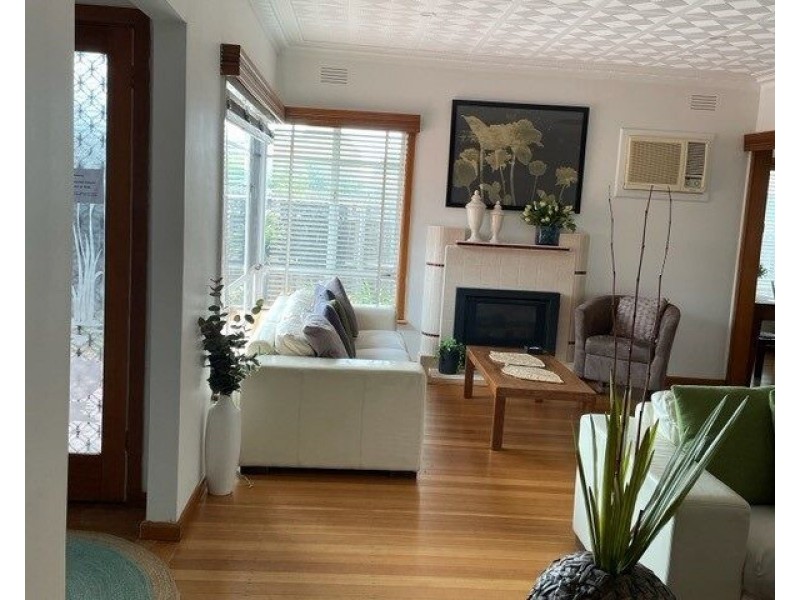 140 The Boulevard, Thomastown VIC 3074