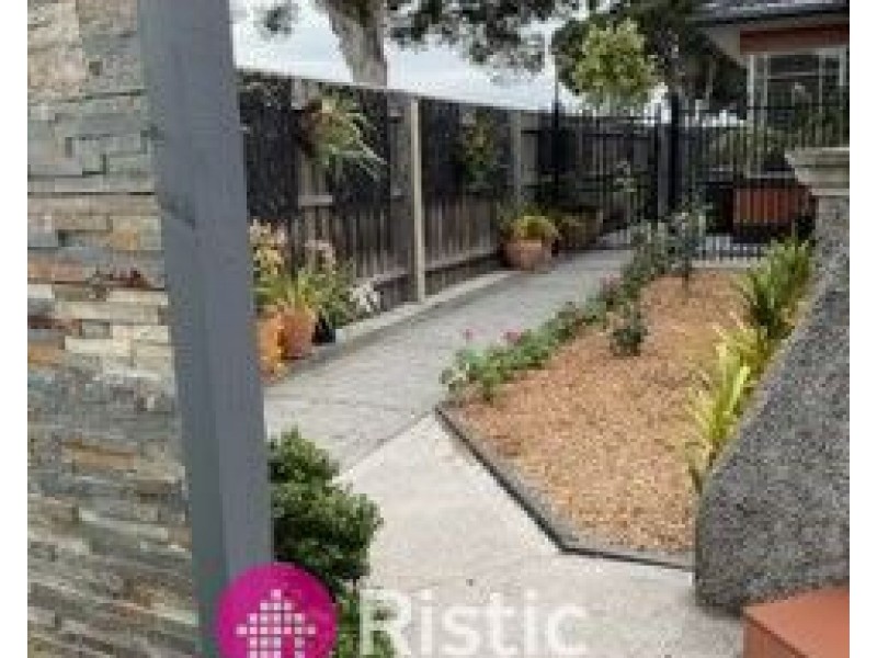 140 The Boulevard, Thomastown VIC 3074