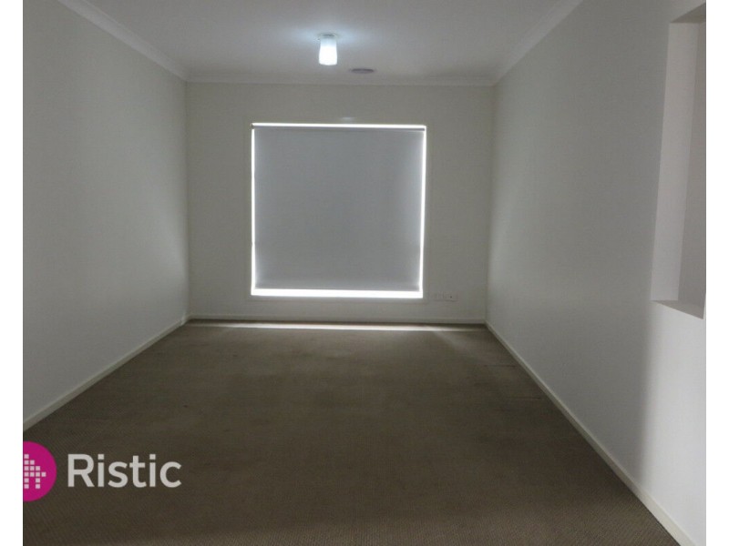 39 Melliodora Drive, Mernda VIC 3754