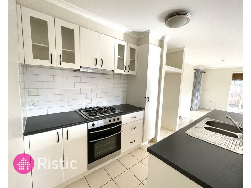 66a Cheddar Road, Reservoir VIC 3073