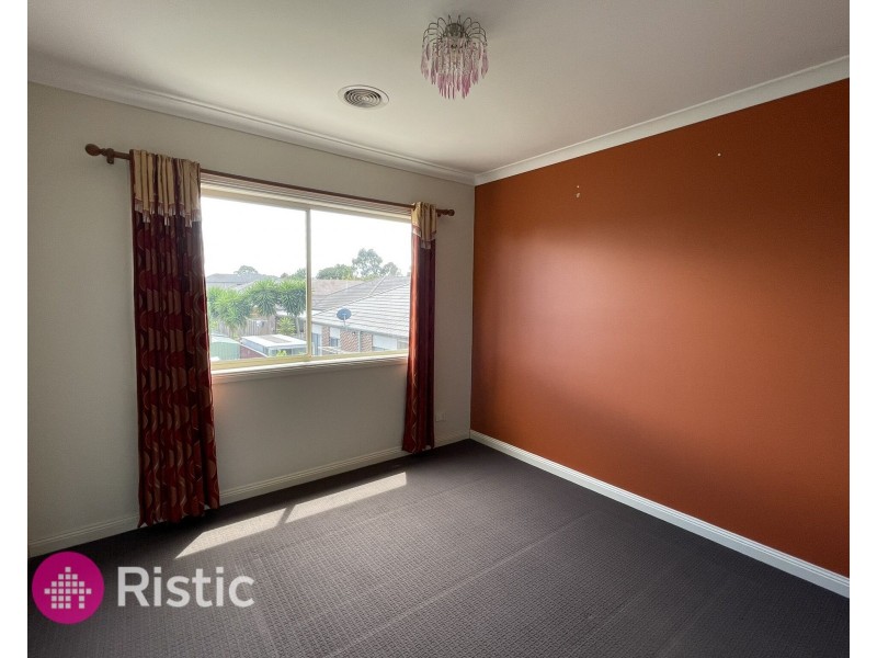 122 Lyndarum Drive, Epping VIC 3076