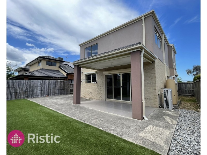 122 Lyndarum Drive, Epping VIC 3076