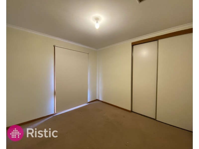 20 Grevillia Drive, Mill Park VIC 3082