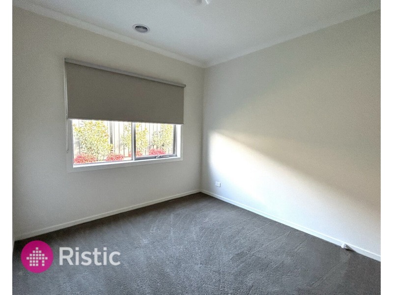 16 Danzig Street, Kalkallo VIC 3064