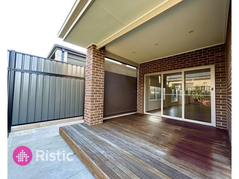 16 Danzig Street, Kalkallo VIC 3064