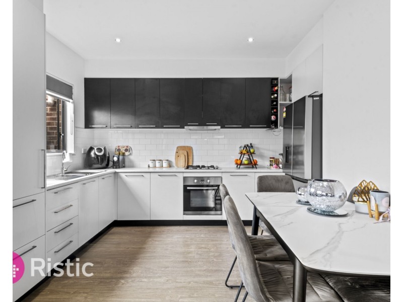 2/21 Ethel Avenue, Lalor VIC 3075