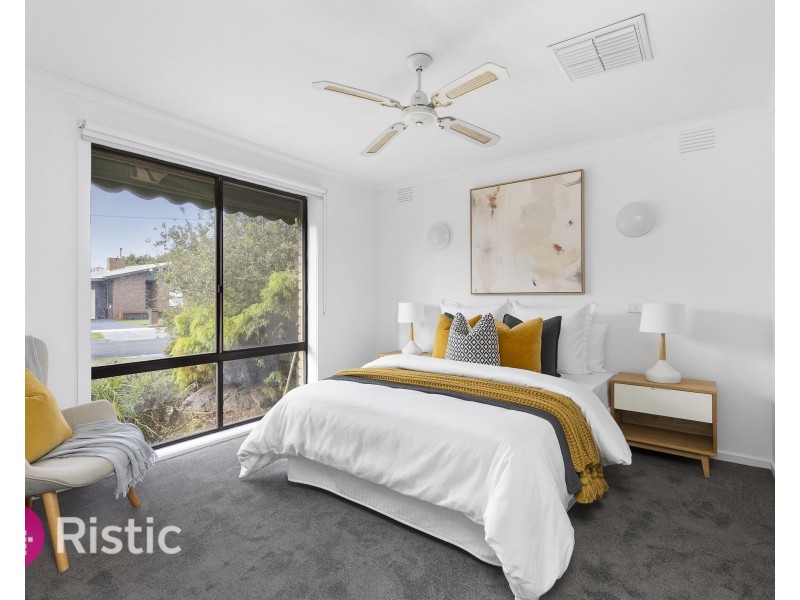 19 Gael Court, Mernda VIC 3754