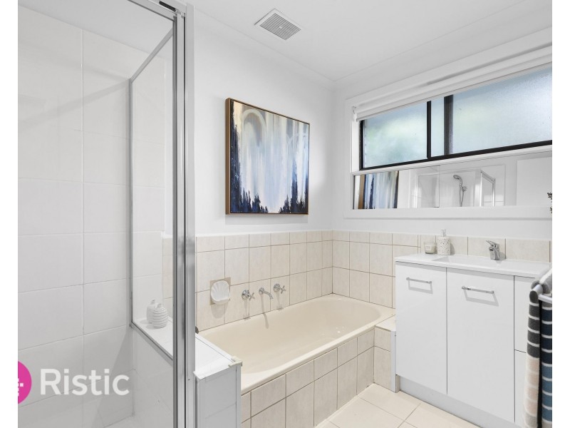 19 Gael Court, Mernda VIC 3754