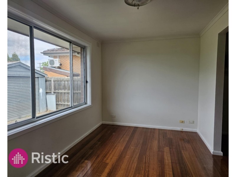 19 Memorial Avenue, Epping VIC 3076
