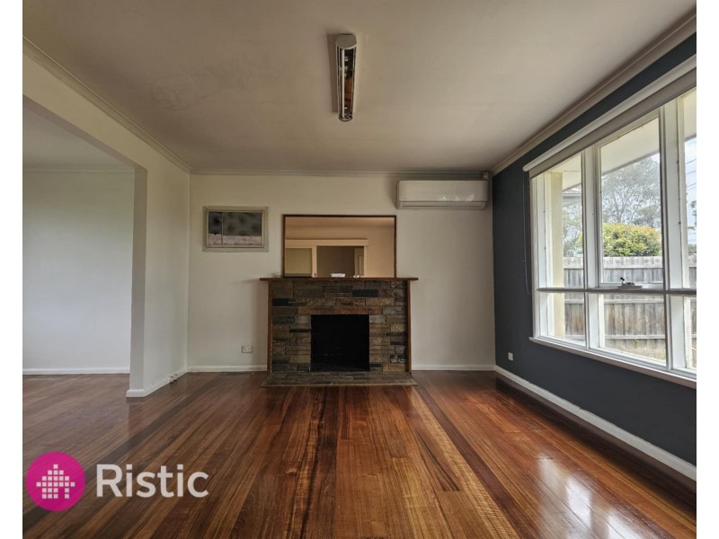 19 Memorial Avenue, Epping VIC 3076