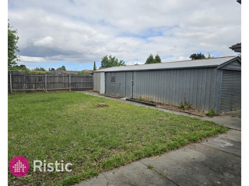 19 Memorial Avenue, Epping VIC 3076