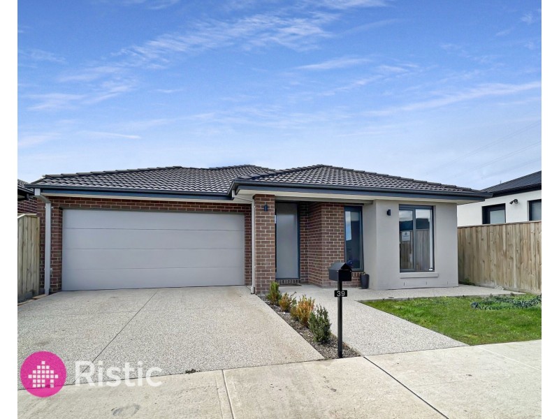 39 Nectar Street, Mickleham VIC 3064
