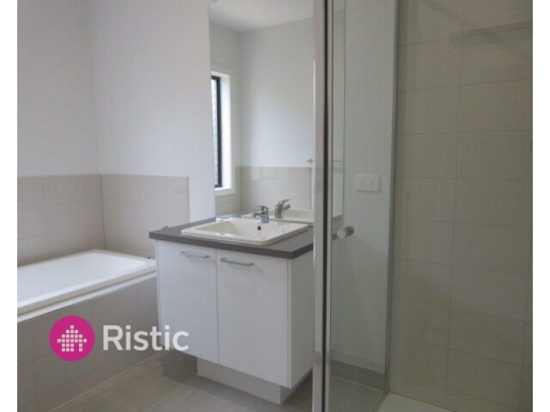 62 Springbank Road, Wollert VIC 3750