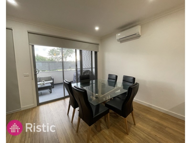 10/11 Riverside Drive, South Morang VIC 3752