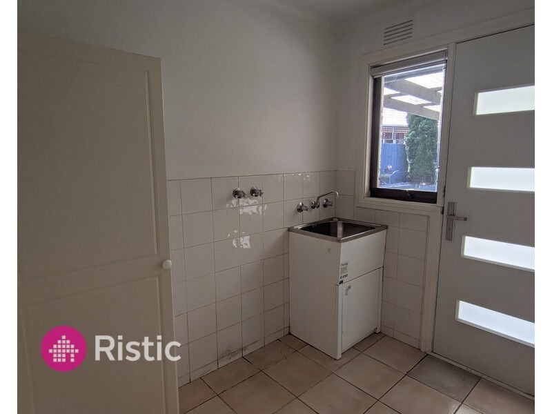 12 Flemington Drive, Mill Park VIC 3082