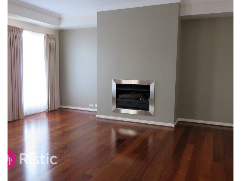 10 Prilep Heights, Lalor VIC 3075