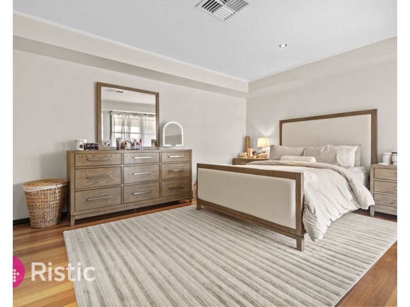 10 Winterton Close, Epping VIC 3076