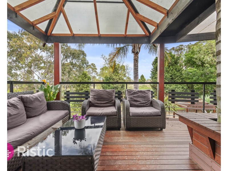 10 Winterton Close, Epping VIC 3076