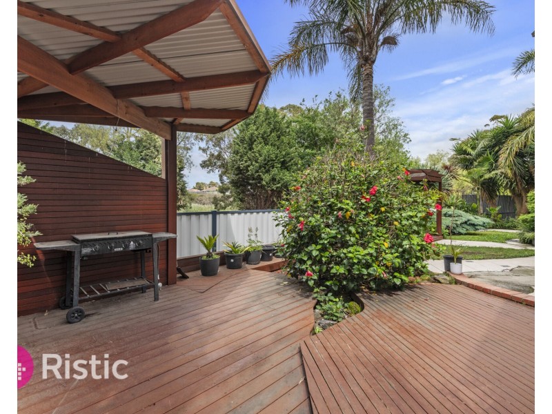 10 Winterton Close, Epping VIC 3076