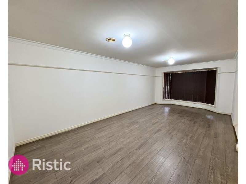 12 Romano Avenue, Mill Park VIC 3082