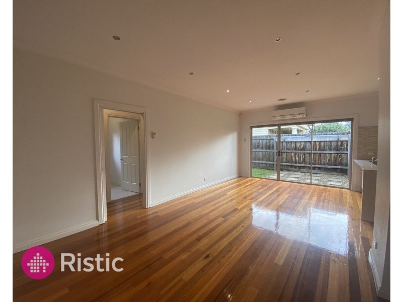 2A Sharp Grove, Coburg North VIC 3058