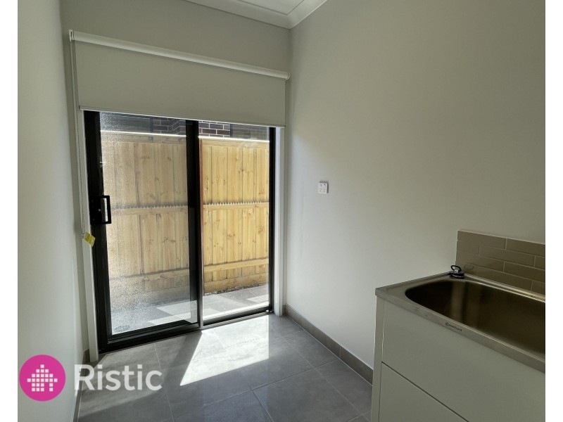 14 Dysart Road, Donnybrook VIC 3064