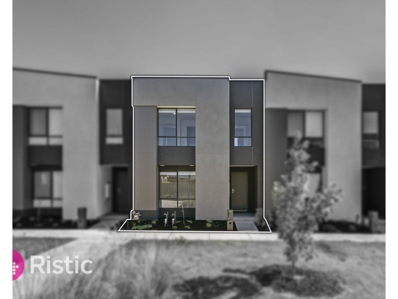 11 Versailles Walk, Wollert VIC 3750