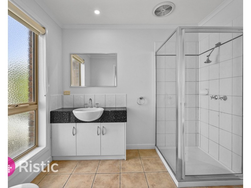 8/75 Spring Street, Thomastown VIC 3074