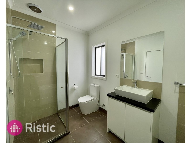 16 Sallybank Crescent, Wollert VIC 3750