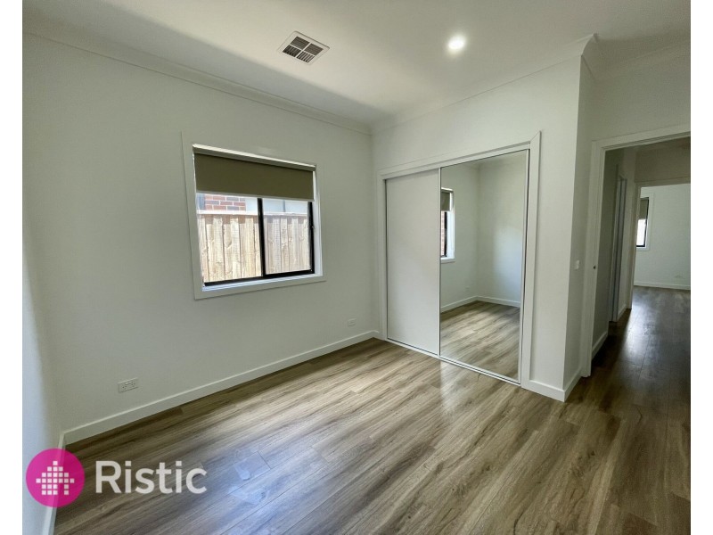 16 Sallybank Crescent, Wollert VIC 3750