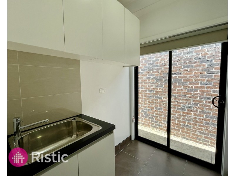 16 Sallybank Crescent, Wollert VIC 3750