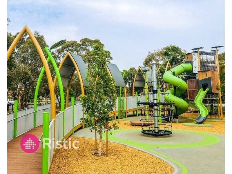28 Odette Way, South Morang VIC 3752