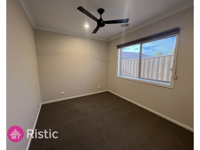 3 Day Close, Mernda VIC 3754