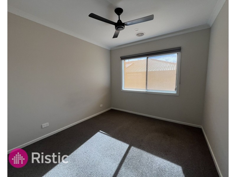 3 Day Close, Mernda VIC 3754