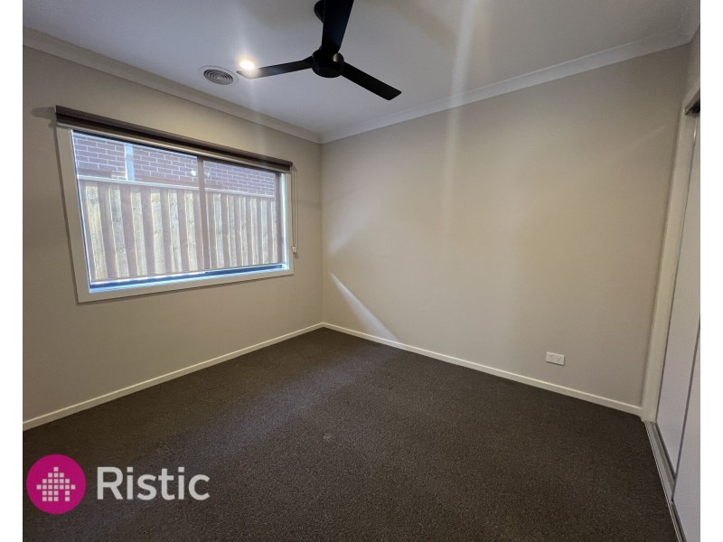 3 Day Close, Mernda VIC 3754