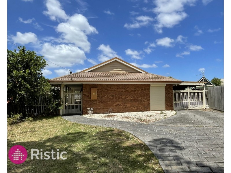 9 Paul Crescent, Epping VIC 3076