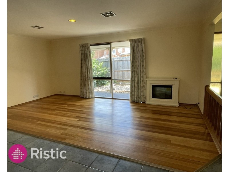 9 Paul Crescent, Epping VIC 3076