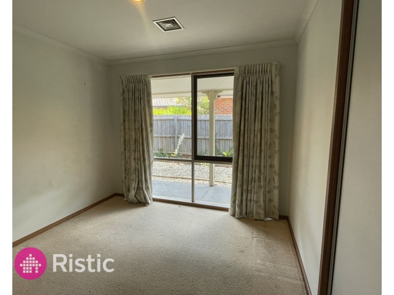 9 Paul Crescent, Epping VIC 3076
