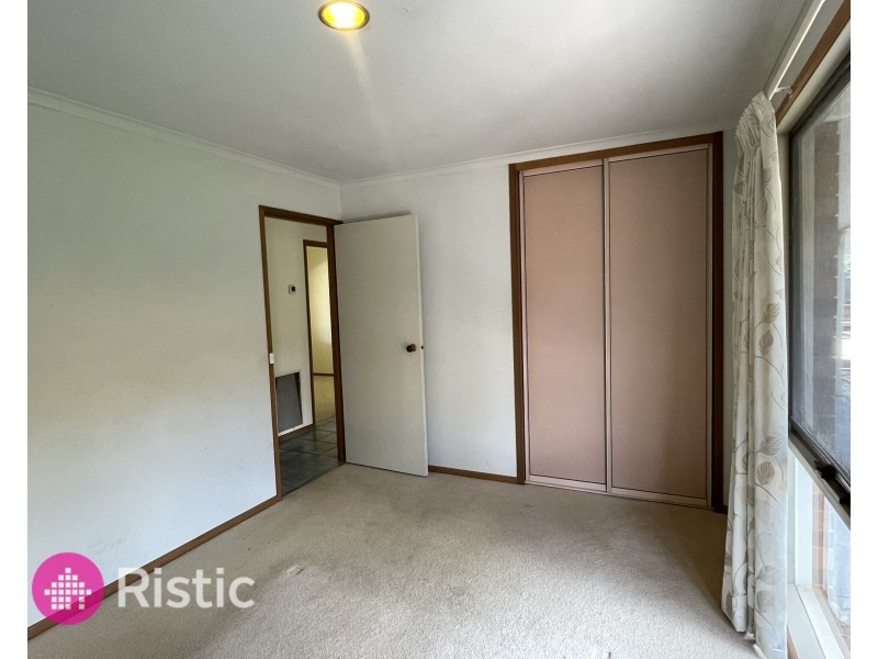 9 Paul Crescent, Epping VIC 3076