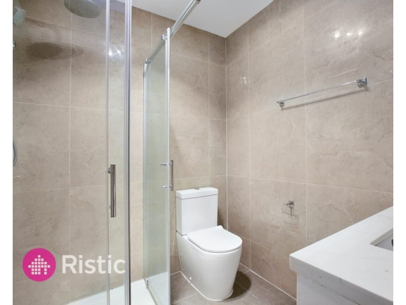 3/2 Wilkinson, Reservoir VIC 3073