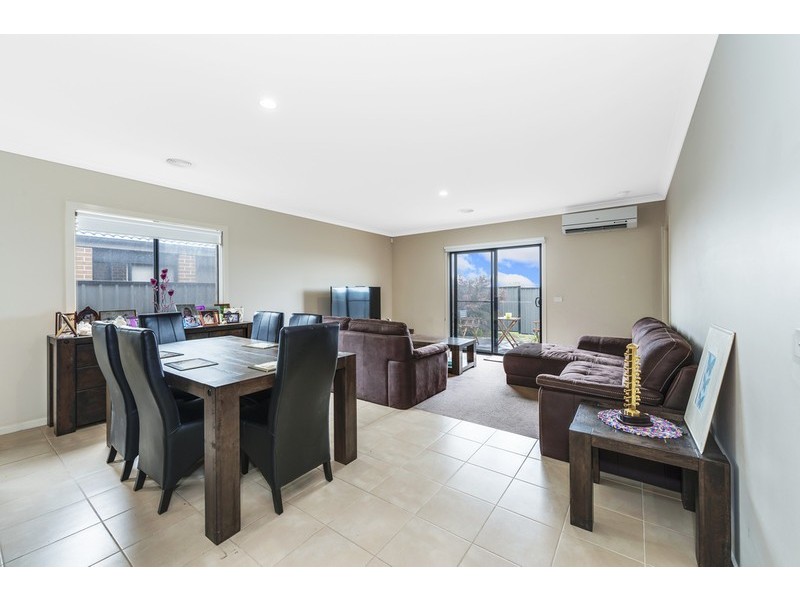 31 Nundroo Crescent, Wollert VIC 3750