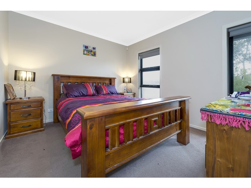 31 Nundroo Crescent, Wollert VIC 3750