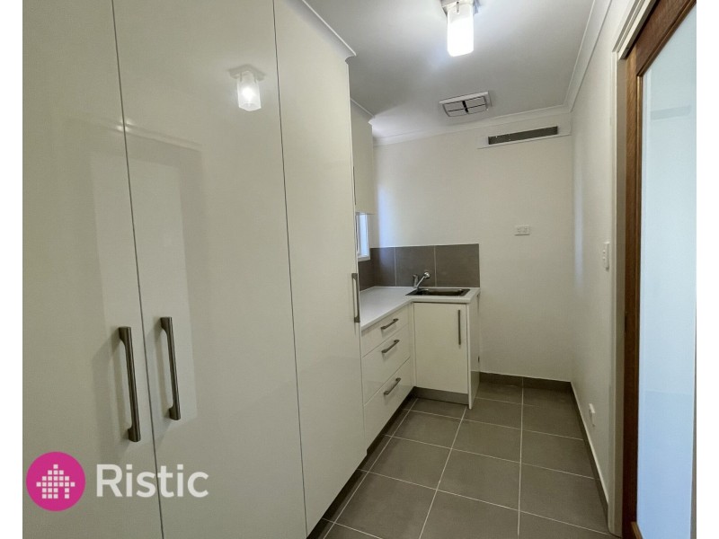 13 Langvale Court, Mill Park VIC 3082