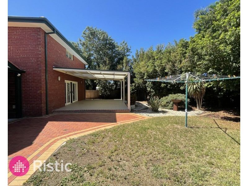 13 Langvale Court, Mill Park VIC 3082